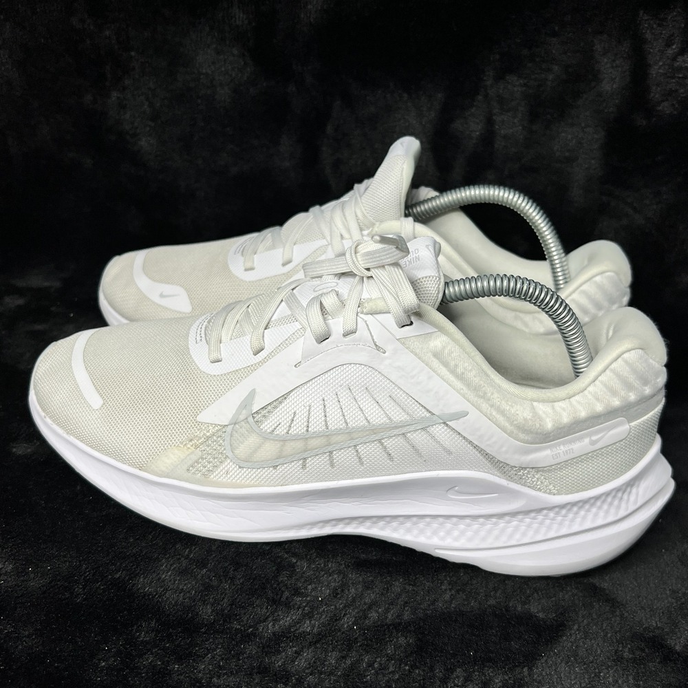 Nike Quest 5 DD0204-100 Mens 8 Running Shoes White Pure Platinum Mesh Sneaker